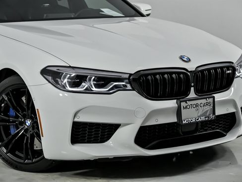 Used 2019 BMW M5 w/ Executive Package image 3