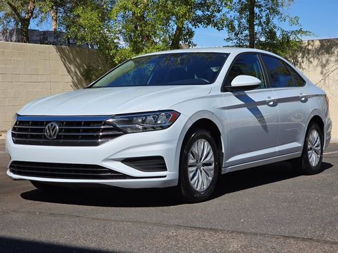 Used 2019 Volkswagen Jetta S w/ Driver Assistance Package FWD image 5