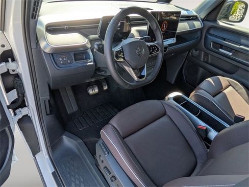 New 2025 Volkswagen ID. Buzz Pro S image 11