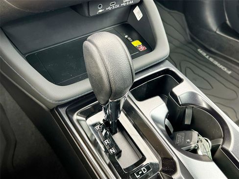 New 2026 Subaru Forester Premium image 17