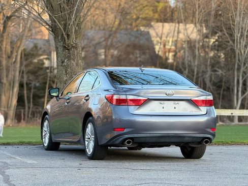 Used 2013 Lexus ES 350 w/ Luxury Pkg image 6