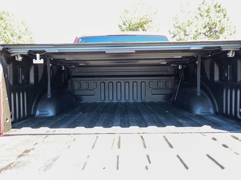 Used 2019 Ford F150 Lariat w/ Equipment Group 502A Luxury AWD/4WD image 35