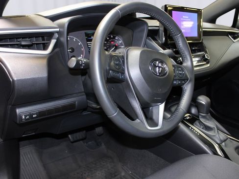 Used 2024 Toyota Corolla SE w/ SE Premium Package FWD image 17