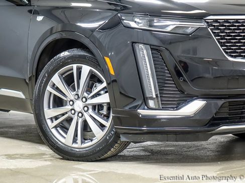 Used 2021 Cadillac XT6 Premium Luxury image 4