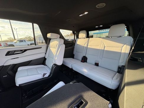 New 2025 Chevrolet Tahoe Premier image 10