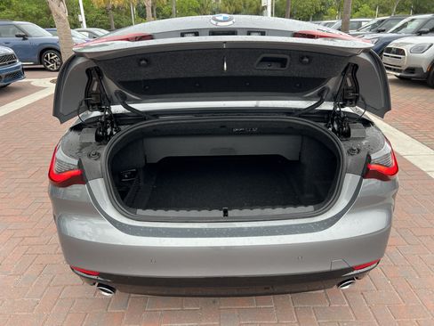 Certified 2024 BMW 430i Convertible w/ Premium Package RWD image 32