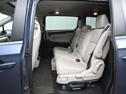 Used 2025 Honda Odyssey EX-L image 23