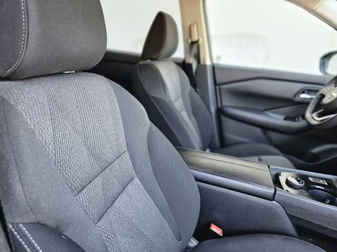 Certified 2024 Nissan Rogue SV image 14