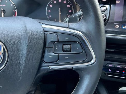 Used 2021 Buick Envision Preferred FWD image 11