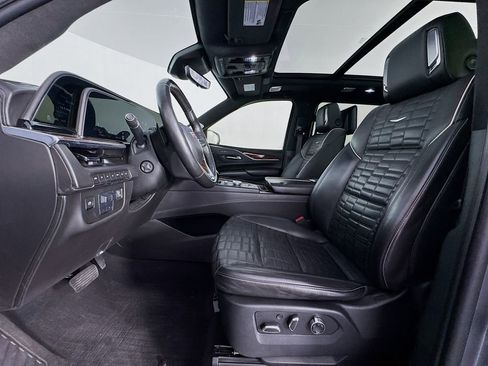 Used 2021 Cadillac Escalade Sport Platinum w/ Heavy-Duty Trailer Package image 15