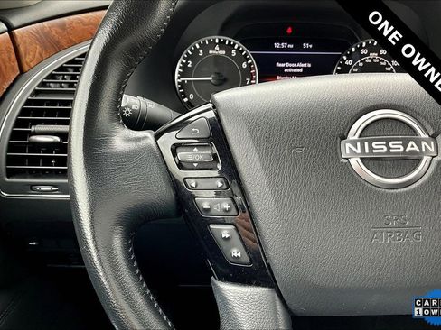 Used 2022 Nissan Armada SL w/ Captain's Chairs Package image 11