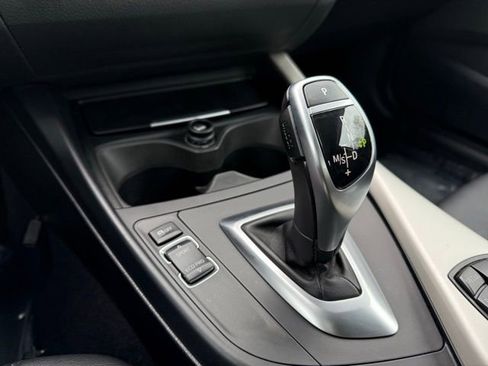 Used 2015 BMW 228i xDrive Coupe image 22