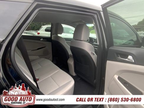 Used 2020 Hyundai Tucson SE w/ Cargo Package AWD/4WD image 16