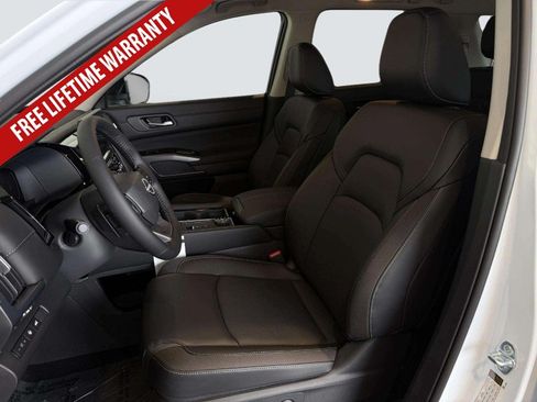New 2026 Nissan Pathfinder SL AWD/4WD image 28