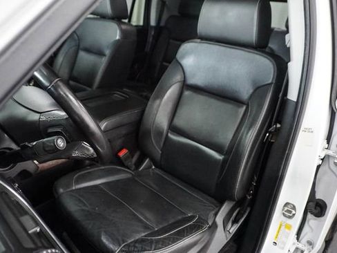 Used 2020 Chevrolet Tahoe LT image 11