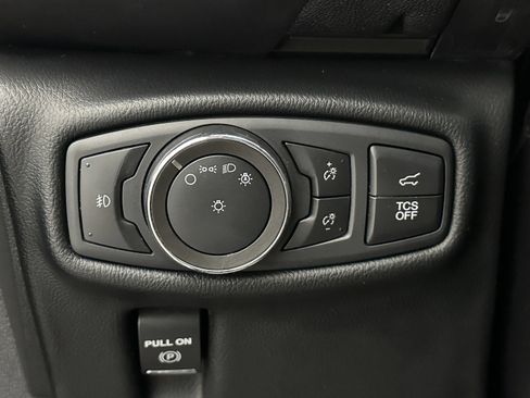 Used 2020 Lincoln Nautilus Reserve w/ Equipment Group 201A image 24