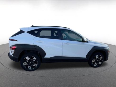 Used 2025 Hyundai Kona SEL image 16