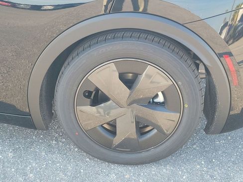 New 2026 Toyota Prius Plug-In Hybrid image 18