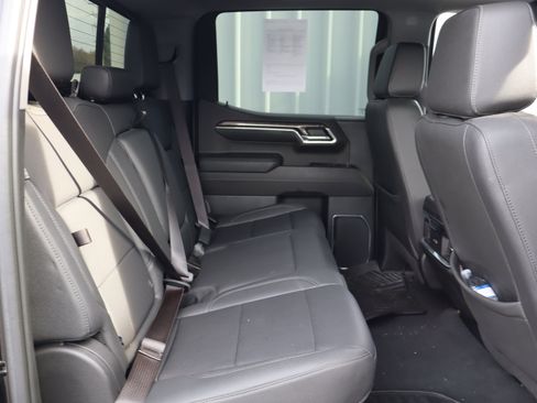 Certified 2023 Chevrolet Silverado 1500 LTZ w/ Technology Package image 34