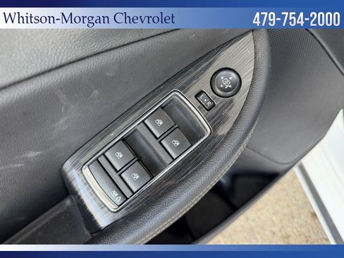 Used 2018 Chevrolet Impala LT image 15