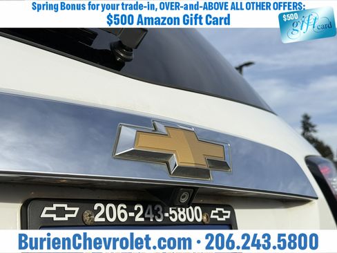 Used 2017 Chevrolet Traverse LT image 39