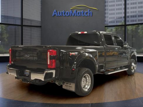 Used 2025 Ford F350 Lariat AWD/4WD image 11