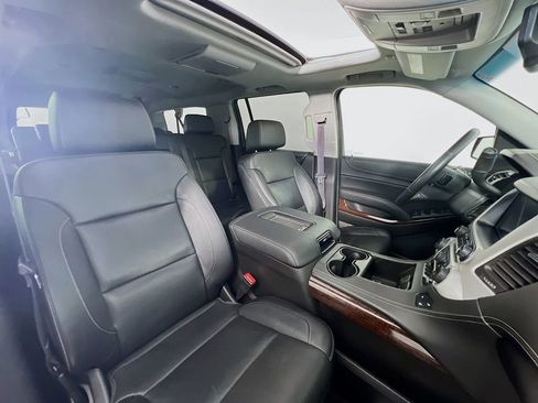 Certified 2017 GMC Yukon XL SLT w/ Open Road Package image 32