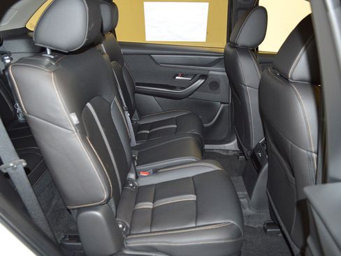 New 2025 MAZDA CX-90 3.3 Turbo w/ Select Package image 12