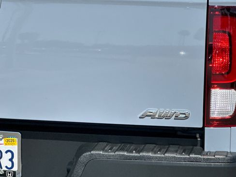 Certified 2023 Honda Ridgeline RTL image 26