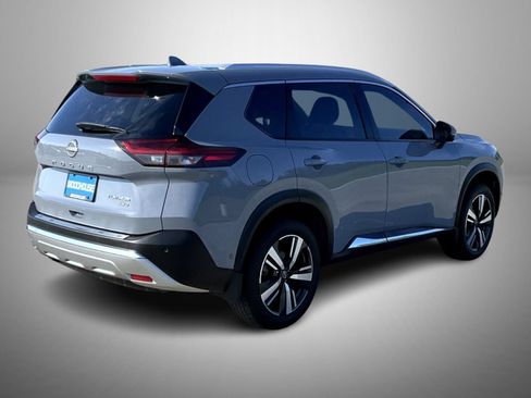 Used 2023 Nissan Rogue Platinum AWD/4WD image 5