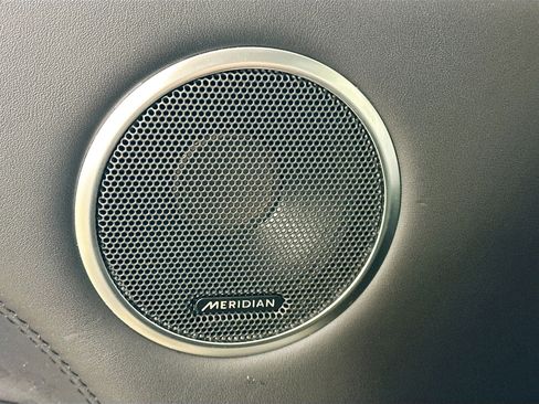 Used 2018 Land Rover Range Rover Sport Supercharged image 25