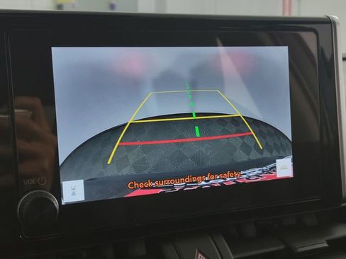 Used 2025 Toyota RAV4 XLE image 18