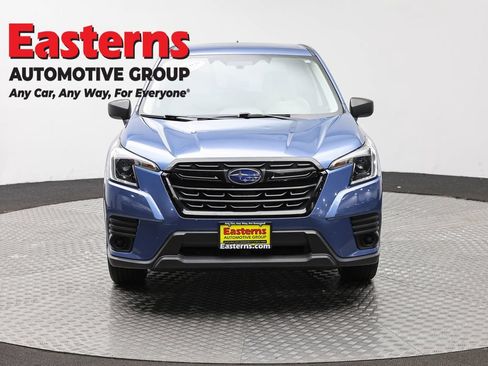 Used 2022 Subaru Forester AWD/4WD image 2