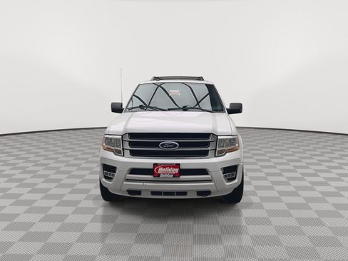 Used 2017 Ford Expedition XLT AWD/4WD image 34