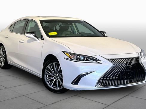 Used 2021 Lexus ES 250 w/ Premium Package AWD/4WD image 3