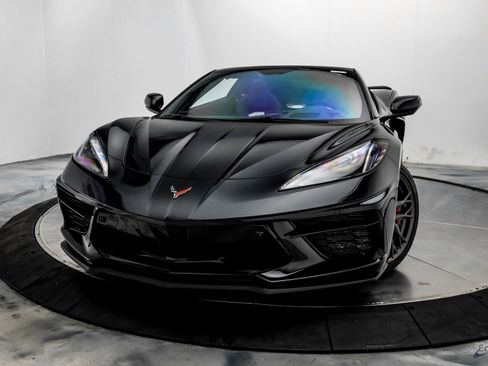 Used 2023 Chevrolet Corvette Stingray Premium Cpe w/ Z51 Performance Package image 5