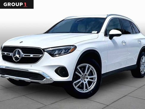 Used 2025 Mercedes-Benz GLC 300 4MATIC image 1