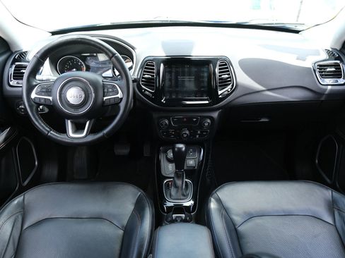 Used 2017 Jeep Compass Limited AWD/4WD image 10