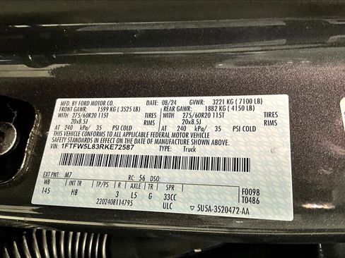 Used 2024 Ford F150 Lariat w/ FX4 Off-Road Package image 20