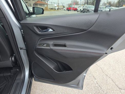Used 2023 Chevrolet Equinox RS w/ LPO, Floor Liner Package image 42