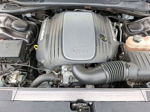 Used 2018 Dodge Challenger R/T Plus image 30