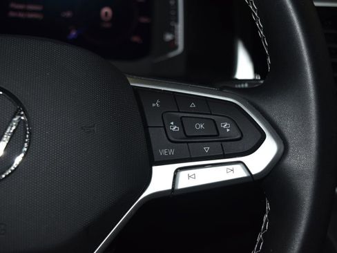 Used 2023 Volkswagen Atlas SE image 10