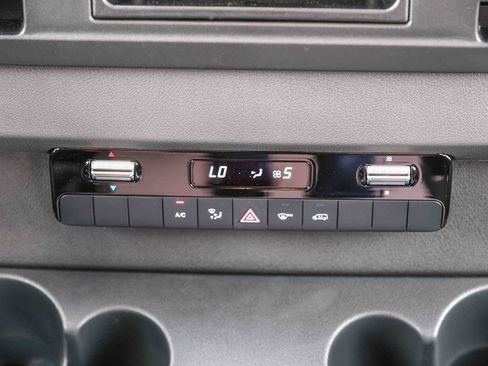 Used 2025 Mercedes-Benz Sprinter 3500 image 15