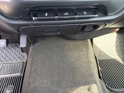 Used 2016 Chevrolet Silverado 1500 LT w/ All Star Edition image 23