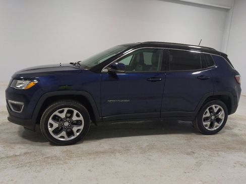 Used 2018 Jeep Compass Limited image 2