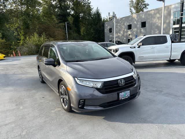 Used 2023 Honda Odyssey Elite image 3
