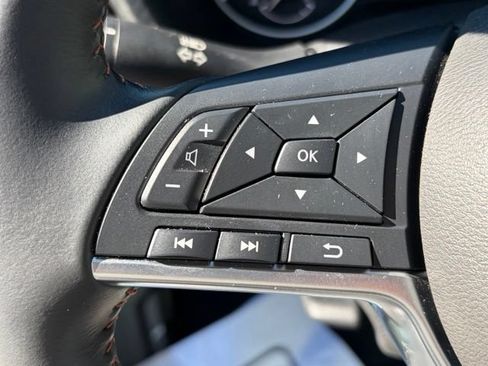 Used 2024 Nissan Sentra SR FWD image 16