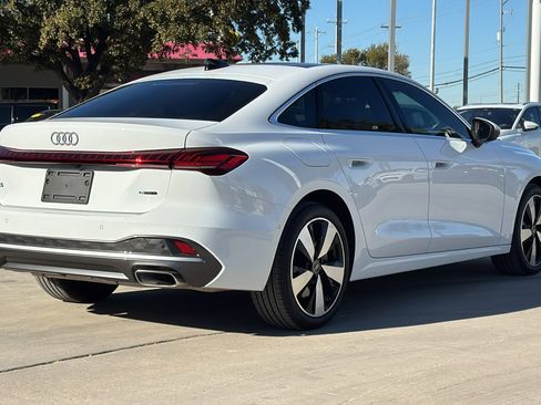 Used 2025 Audi A5 2.0T Premium w/ Convenience Package image 7