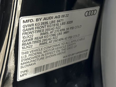 Used 2023 Audi Q8 Premium Plus w/ Premium Plus Package image 27