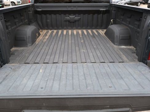 Used 2021 Chevrolet Silverado 1500 RST image 11